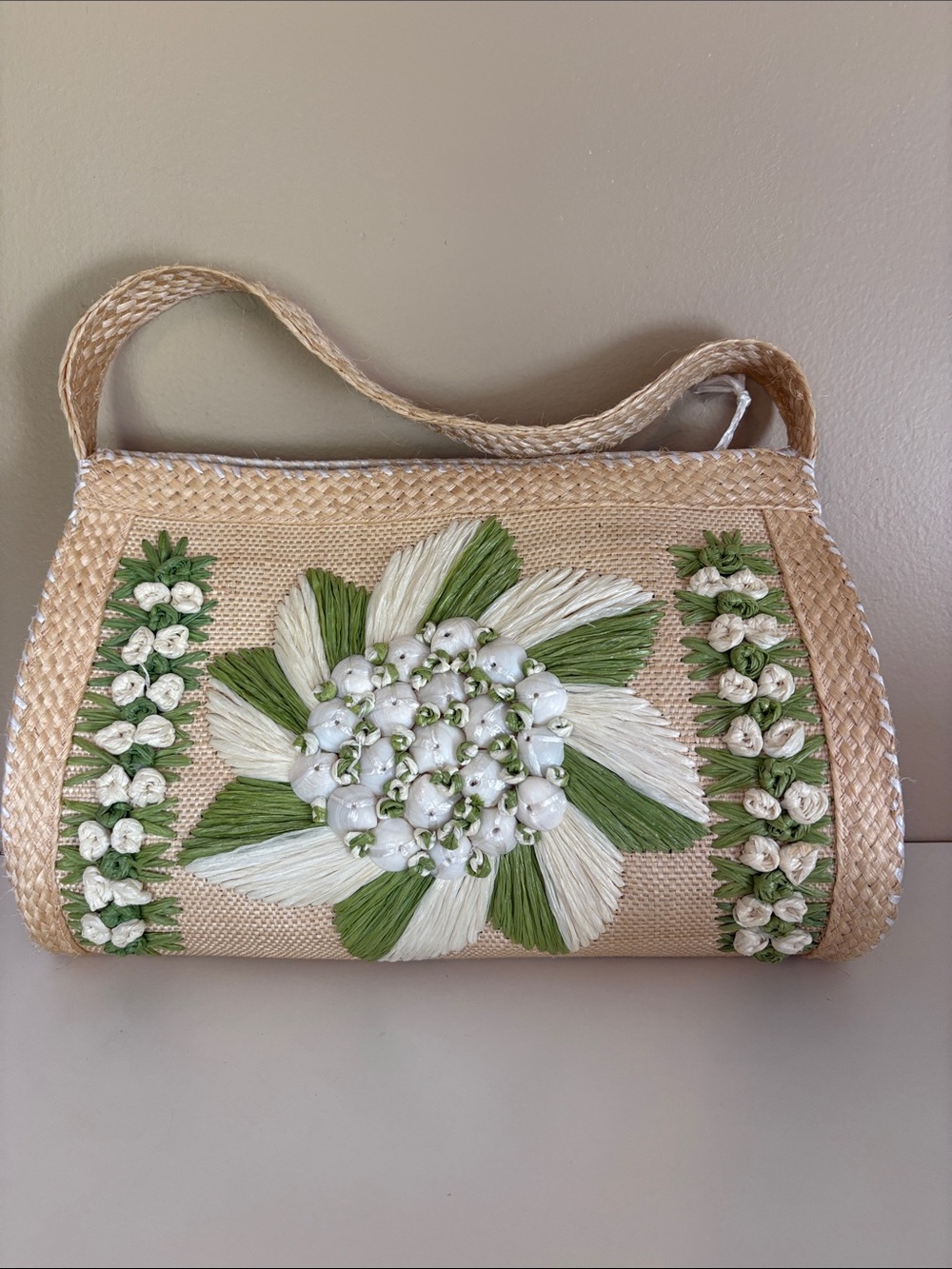 Vintage Style Straw Bag